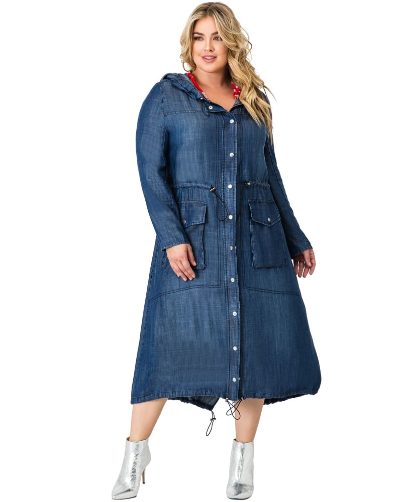 Front of a model wearing a size 14 Margaret Hoodie Duster in Blue Vintage by Standards & Practices. | dia_product_style_image_id:275785